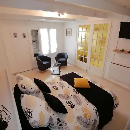 Le Holiday home *